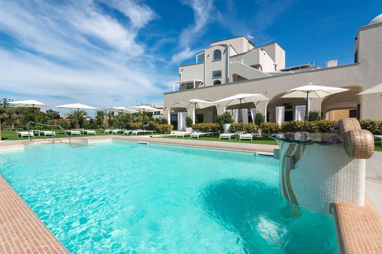 Insula Boutique Hotel-0