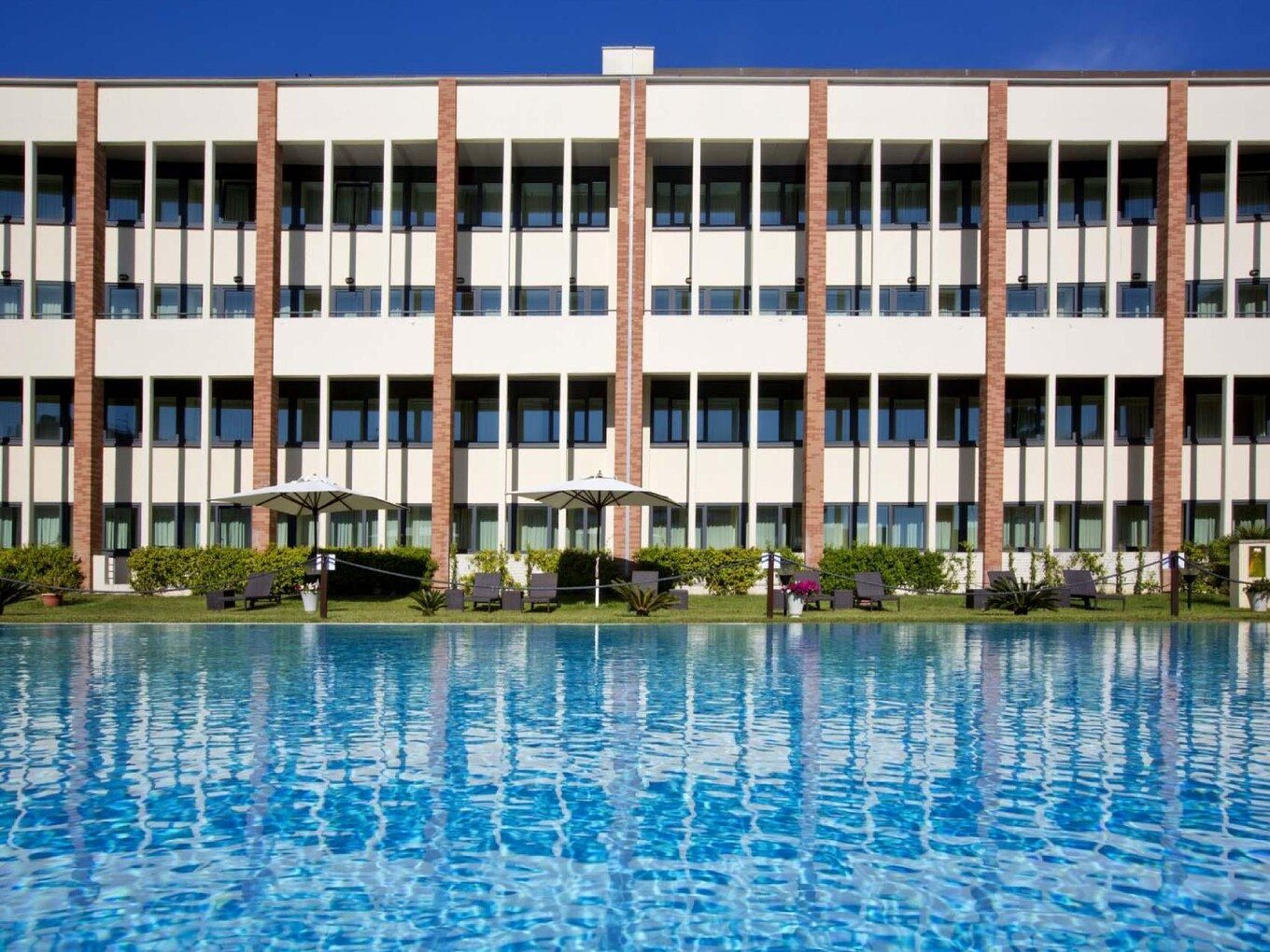 Mercure Rome Leonardo da Vinci Airport-0