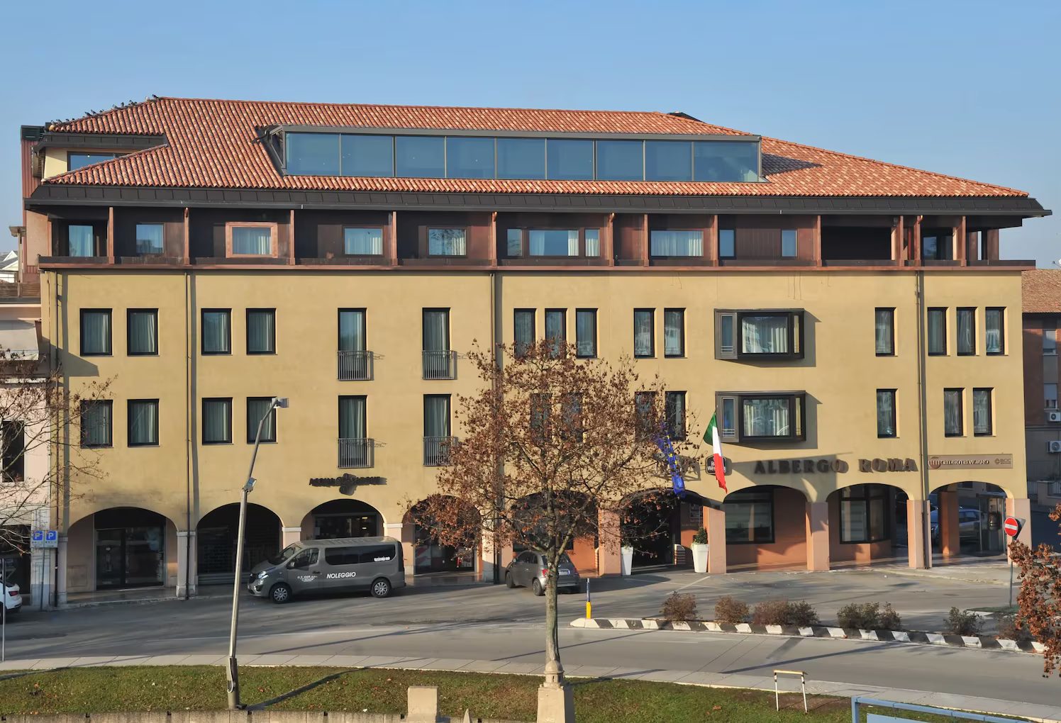 Albergo Roma, BW Signature Collection-0