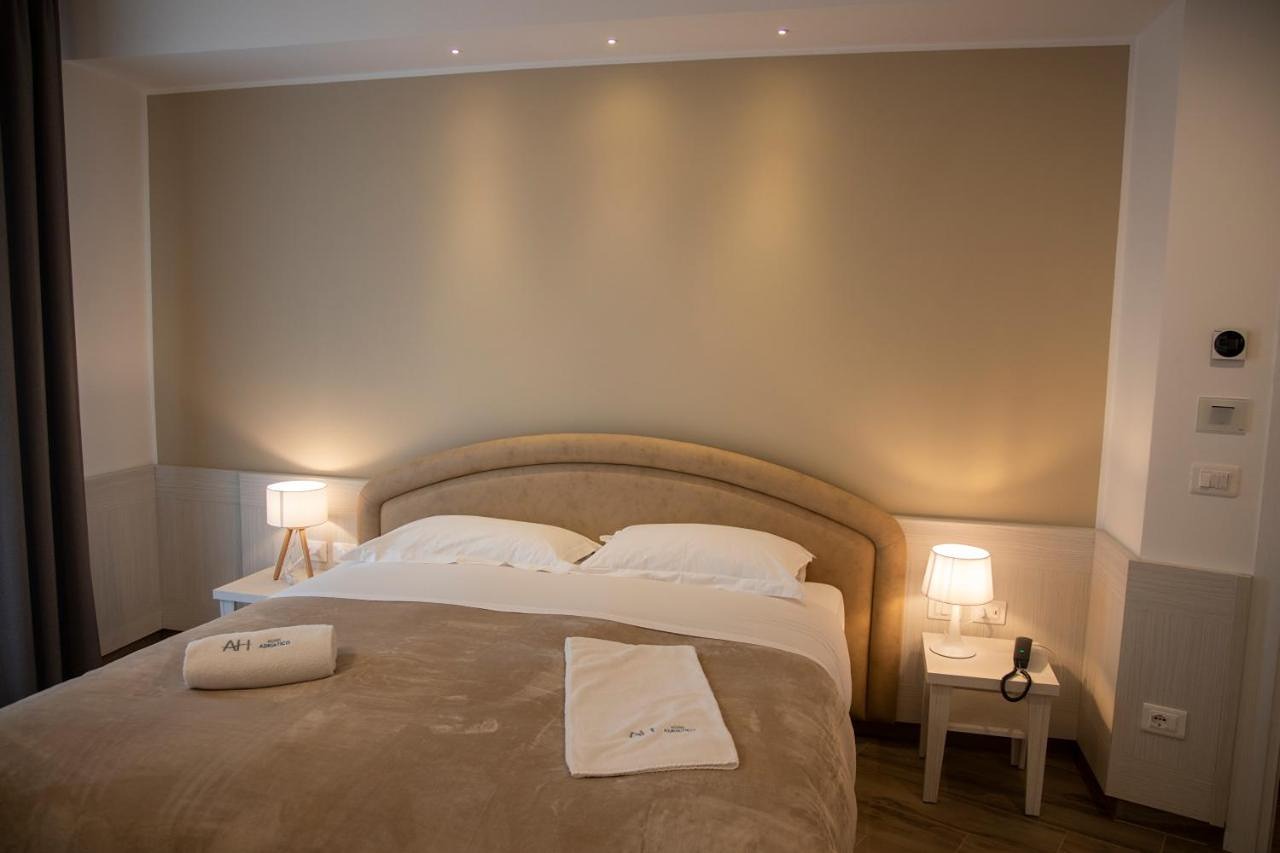 Hotel Adriatico-0