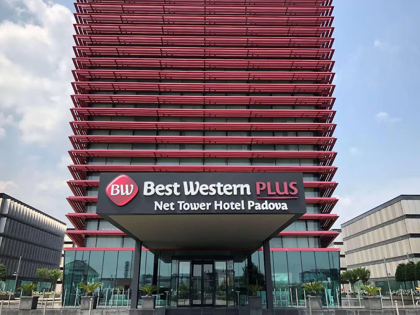 Best Western Plus Net Tower Hotel Padova-0