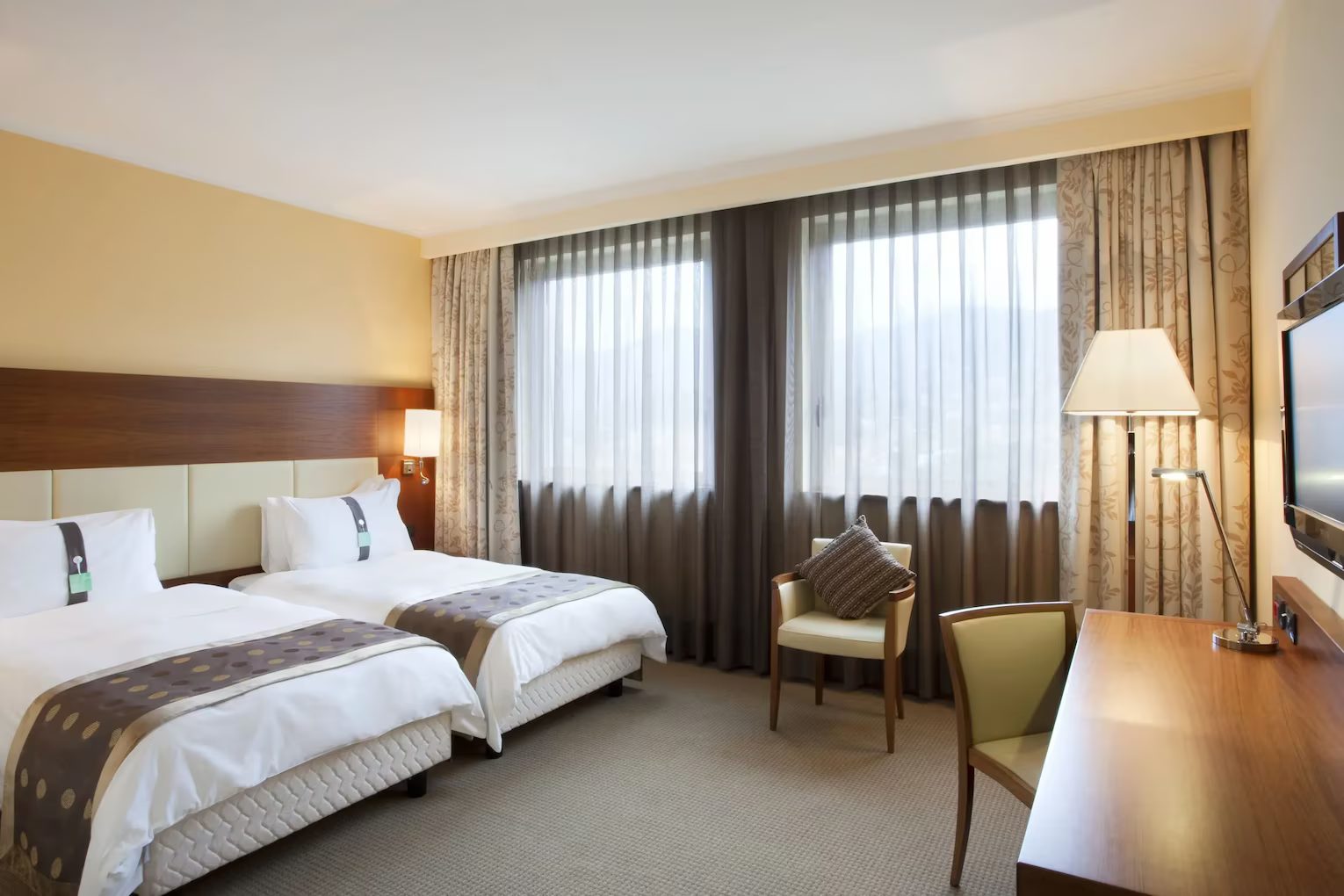 Holiday Inn Salerno-Cava De' Tirreni, an IHG Hotel-0