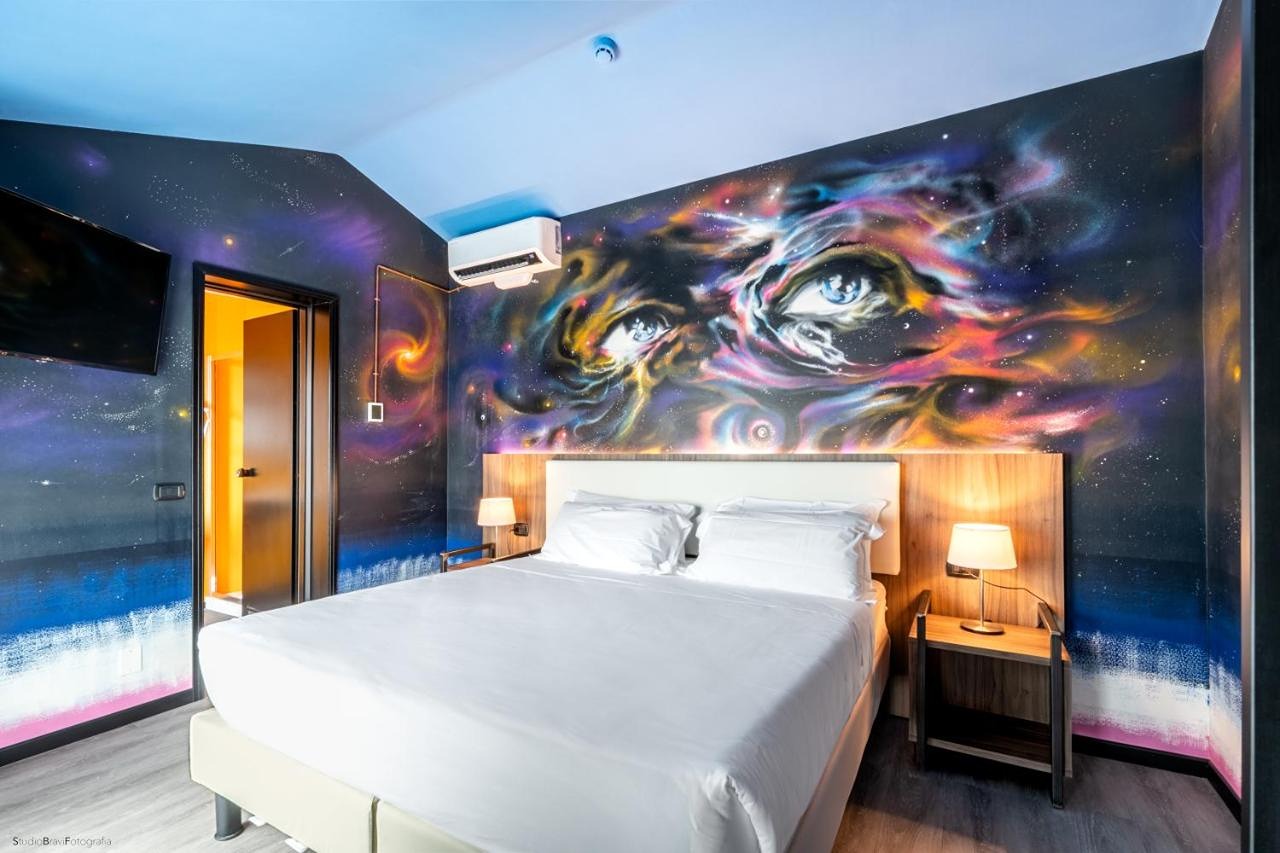 Muraless Art Hotel-0